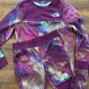The North Face Kids Matching Set in Burgundy with Multicolor Brushstroke Print